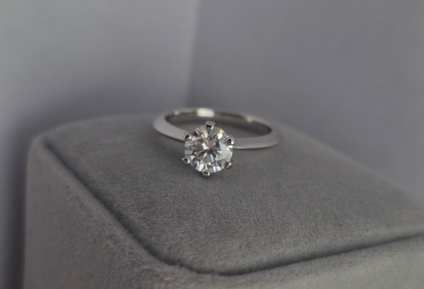 The Luxe Solitaire