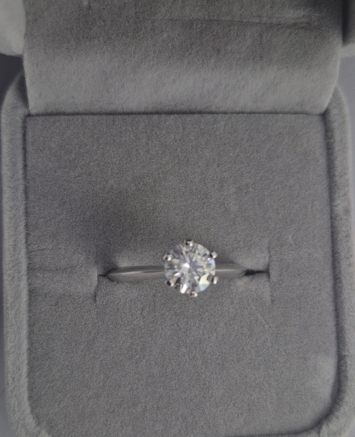 The Luxe Solitaire